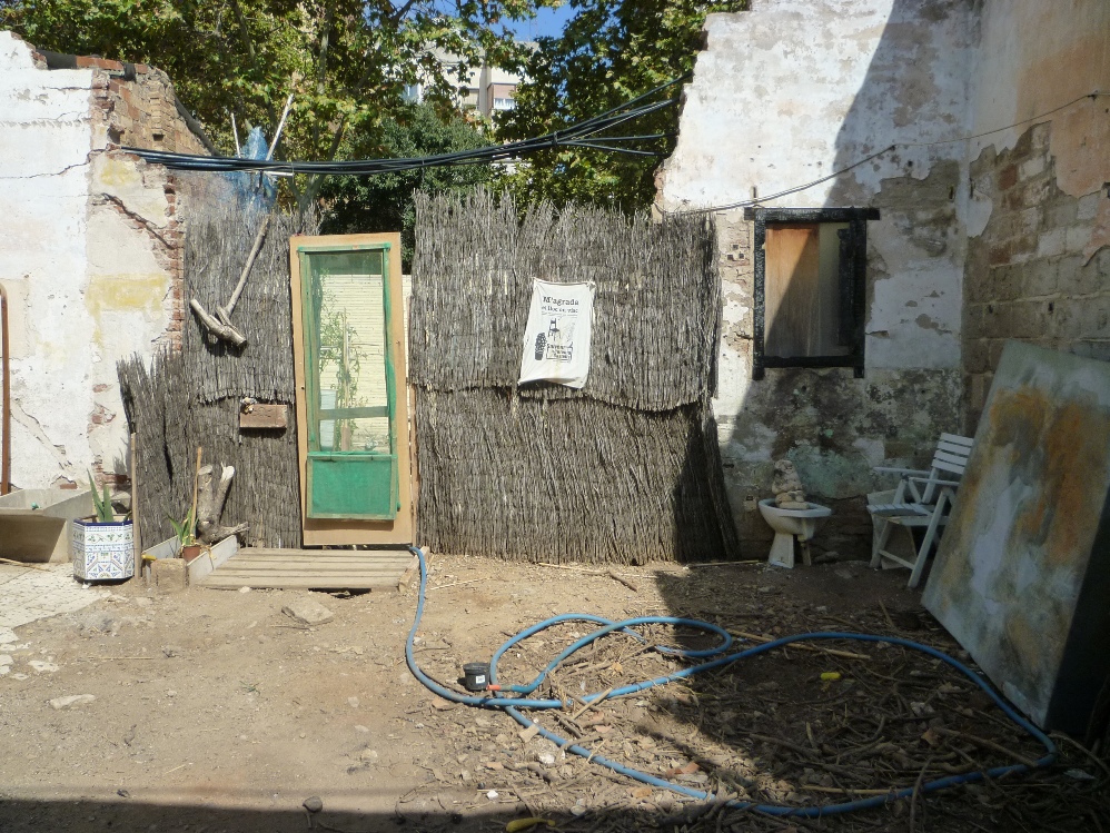 Casa enderrocada a la colònia Castells Foto: Moisès Jordi